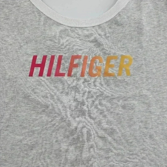 Tommy Hilfiger Women's Cutout Logo Pullover Top Gray Size XS New With Tags - Picture 5 of 10